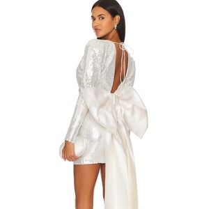 The New Arrivals by Ilkyaz Ozel Gilda Mini Dress in White Waves